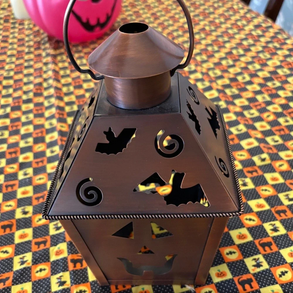 Hallmark Halloween Jack O Lantern Bats Metal Candle Holder Spooky Decoration‎